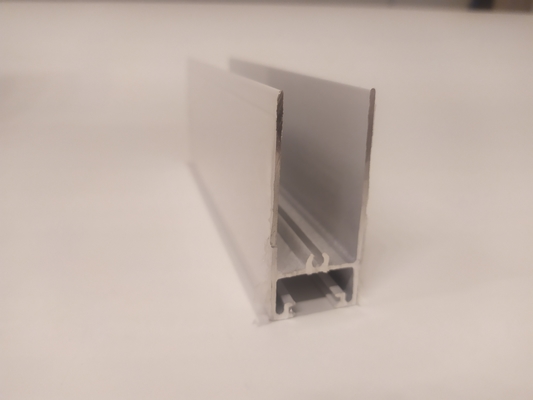 El perfil de aluminio de construcción de Shengxin con varios tratamientos de superficie y duradero