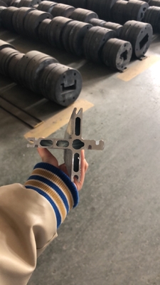 6063 T5 Profiles industriales de aluminio anodizante para cámaras de inspección montadas en rieles