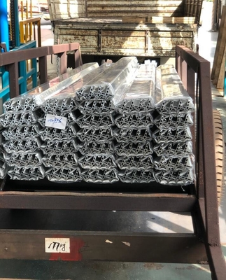 6063 T5 Profiles industriales de aluminio anodizante para cámaras de inspección montadas en rieles