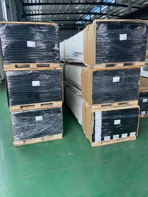Tubo de aluminio hueco extrudido de la serie 6000 de grado 6061 T6 con recubrimiento en polvo