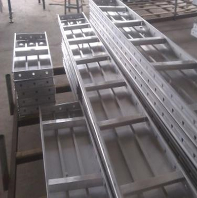 Tolerancia ± 1% Profiles de aleación de aluminio de la serie 6000 para sistemas de encofrado de construcción