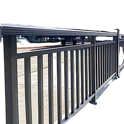 Servicio de corte Puerta de aluminio anodizada moderna para diseño de cercas metálicas sofisticadas