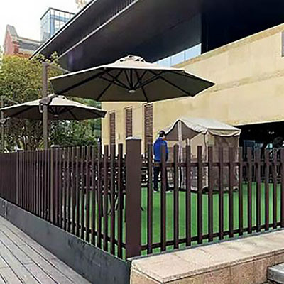 Servicio de corte Puerta de aluminio anodizada moderna para diseño de cercas metálicas sofisticadas