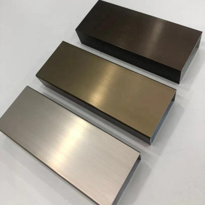 6063 Perfiles de puertas y ventanas de bronce de aleación de aluminio para requisitos del cliente 1003 1004