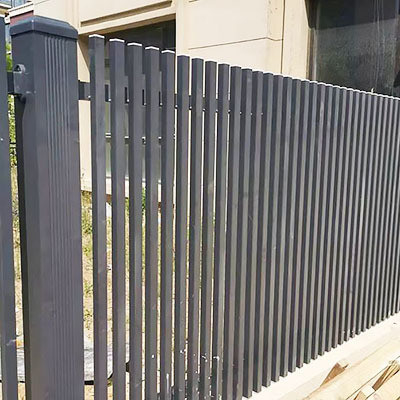 Grado de cercas de la piscina de la serie 6000 Panel de cercas metálicas ornamentales de aluminio para protección