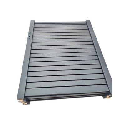 Recinto de paneles decorativos al aire libre y puerta Sistema de cercas de aluminio personalizado 5.8-6.0M longitud