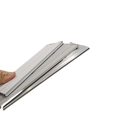 Decoraciones Profile de extrusión de aluminio Shengxin con servicio de procesamiento de descoiling