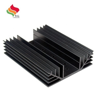 Profile de extrusión de aluminio de sumidero de calor de suministro superior con espesor estándar de la industria