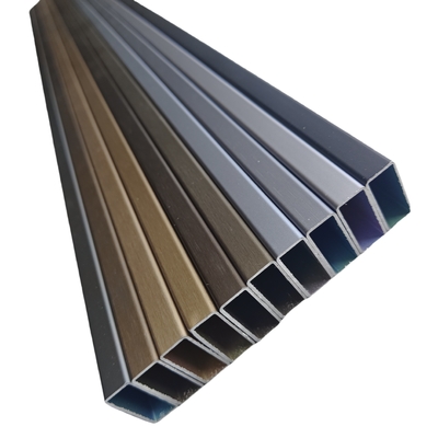 Profil de extrusión de aluminio de recubrimiento en polvo para puerta T5 de color personalizada en la serie 6000