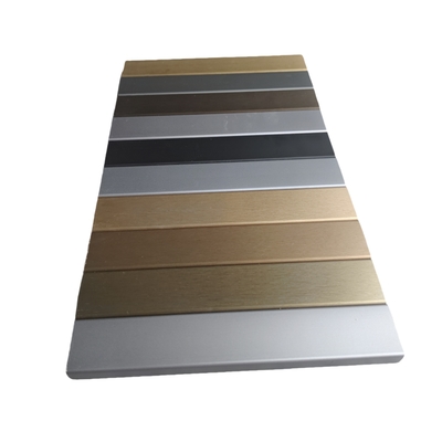 6063 Puertas de perfiles de aluminio personalizadas en varios colores Perfiles de extrusión de aluminio