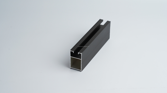 6063 Tolerancia del perfil de la estructura de la aleación de aluminio ± 1% Grano de madera Serie 6000 22-30 días
