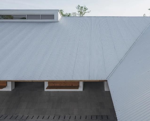 Techo de aluminio con aislamiento térmico y servicio de soldadura