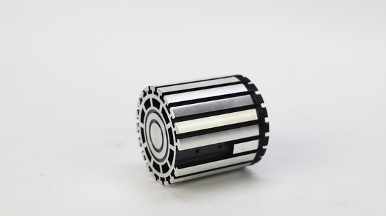 Alloy 6063 Customized Silver Anodized Aluminium Extrusion Profiles Tubos redondos