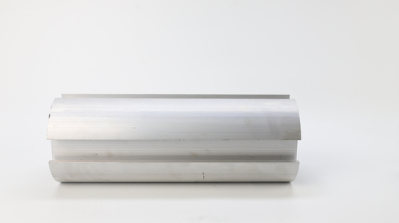 Tolerancia ± 1% 6063-T5 Perfil de extrusión de aluminio anodizado de plata personalizado perfiles de luz inteligentes