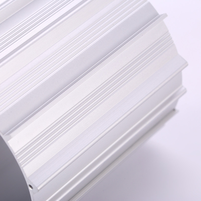 Extrusión de perfiles de aluminio personalizados para la tolerancia de la carcasa del motor ± 1% espesor personalizado