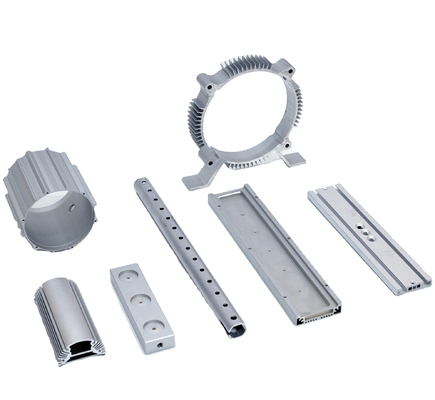 Profiles de extrusión de aluminio de 1 pulgada x 1 pulgada longitud 0,5-6,0M T3-T8 para en diversas aplicaciones