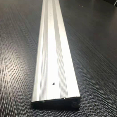 Escaleras sensor de iluminación luz LED con perfiles de extrusión de aluminio y es material de aleación