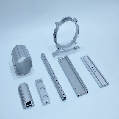Profiles de extrusión de aluminio personalizados para el procesamiento CNC, perforado, perforación y corte