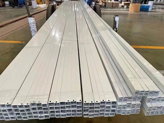 Tubos de perfiles de aluminio extruidos para estantería Gran cantidad de acabado de molino 6063/6061 aleación T5