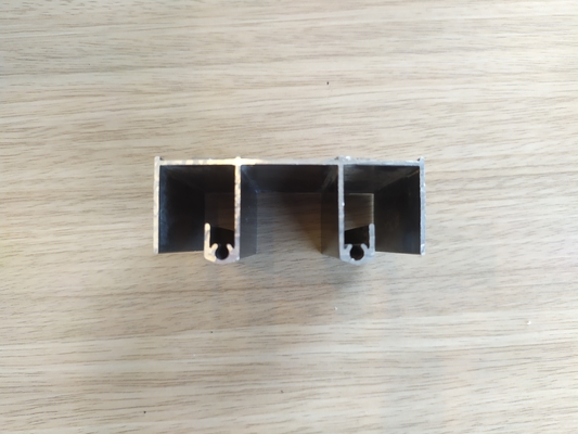 Perfiles de aluminio negro para Bolivia y Chile Ventanas y puertas de aleación o no es aleación