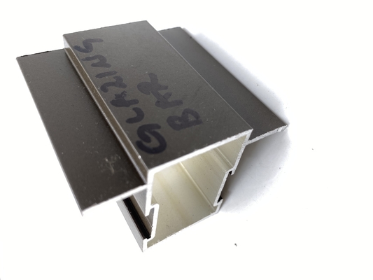 6063 Aleación de aluminio 5.8-6.0M Profiles de aluminio de longitud para ventanas de carcasa 28/30.5