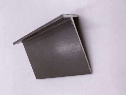 6063 Aleación de aluminio 5.8-6.0M Profiles de aluminio de longitud para ventanas de carcasa 28/30.5