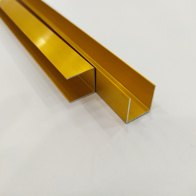 0.30mm espesor perfil de aluminio anodizado personalizado para barandillas de vidrio en forma de U