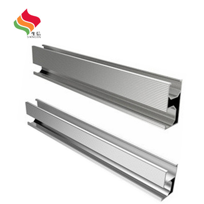 Perfiles de aluminio anodizante de plata de espesor de 0,30 mm personalizados para marcos de paneles solares