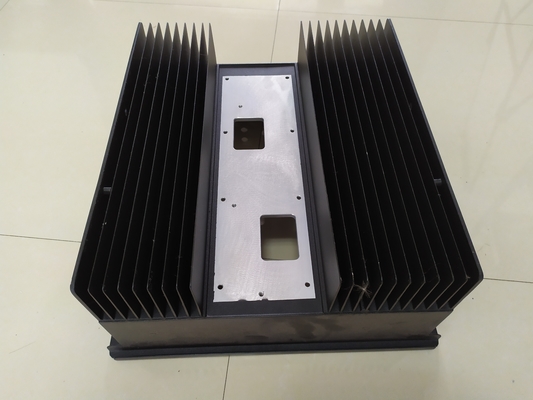 Perforación de perforación extrusionado de aluminio sumidero de calor 0,8 mm-2,0 mm para máquinas por Shengxin