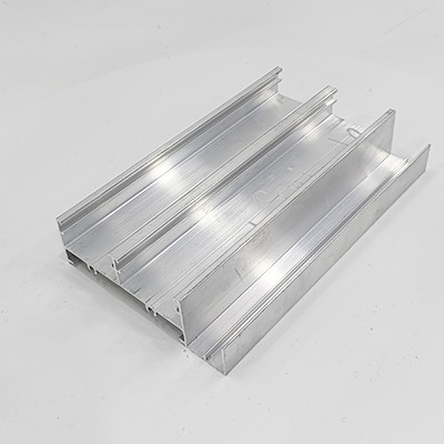 Profil de extrusión de aluminio de ángulo para el marco de pantalla de puerta corredera de corte térmico delgado