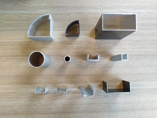 Profiles de aluminio de recubrimiento en polvo para Bolivia serie 20 25 32 35 etc. de la serie 6000