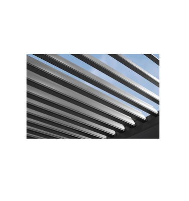Temperatura T3-T8 Pergola de aluminio con fachada con techo ajustable por Shengxin Aluminio