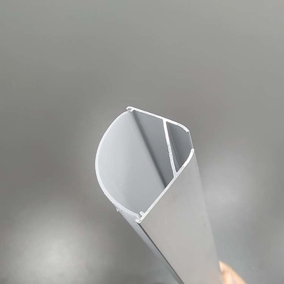 Instalación en ángulo Perfil de canal extrudido de difusor de aluminio para diseño personalizable