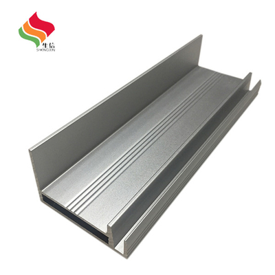 Profiles de extrusión personalizados de aleación de aluminio de grano de madera 6063 6061 para ventanas y puertas