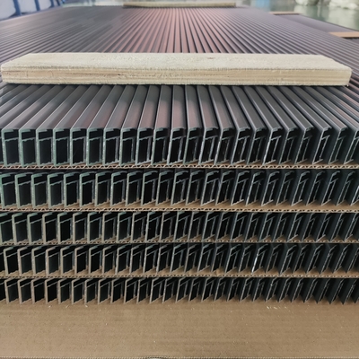 Marcos de paneles solares ligeros Perfiles de sección de aluminio para sistema solar personalizado