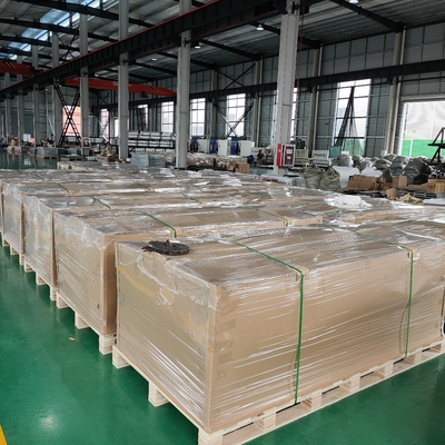 Marcos de paneles solares ligeros Perfiles de sección de aluminio para sistema solar personalizado