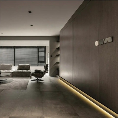 Empuje y tire PVC Custom Moderno Flooring Baseboard Profile de iluminación con luz LED