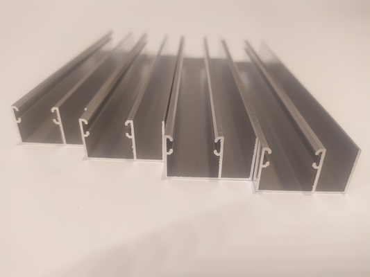 6063 T5 Shengxin Perfiles de extrusión de aluminio personalizados para ventanas y puertas del mercado peruano
