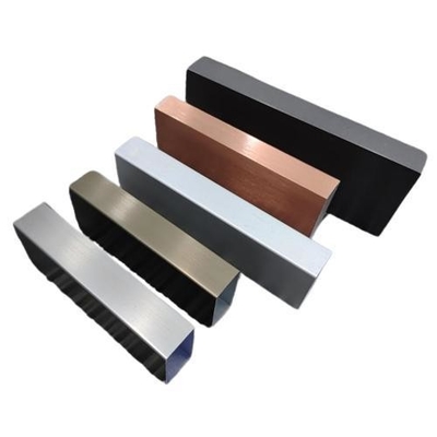 Perfiles de aluminio 6063 6061 T5 naturales personalizados para ventanas y pérgolas de baños
