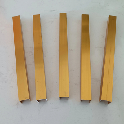 Cánal U de aluminio dorado pulido para perfiles de fabricación de marcos de aluminio 6063-T5
