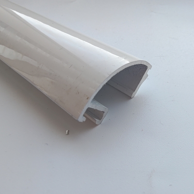 Cuadro de aluminio personalizado para ventanas de madera de grano de aluminio de perfil de producción de top-marcos