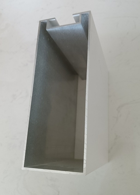 Cuadro de aluminio personalizado para ventanas de madera de grano de aluminio de perfil de producción de top-marcos