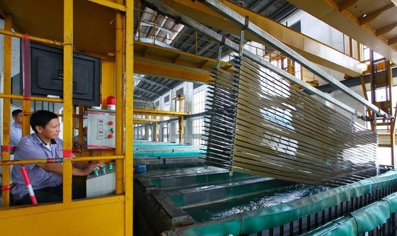 Proporcionar directamente perfiles de aluminio para la decoración de ventanas y puertas de edificios