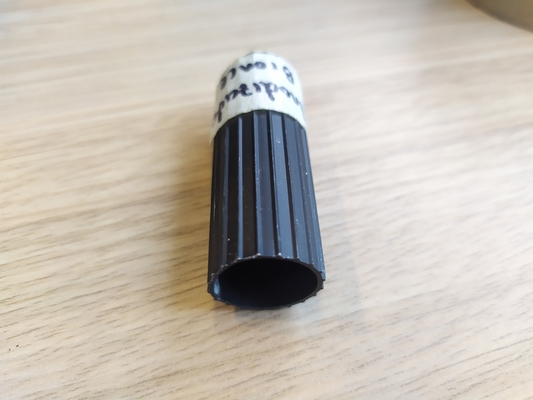 Perfil de tubo de aluminio anodizante de oro de espesor de 0,30 mm personalizado para longitud de 5,8-6,0M