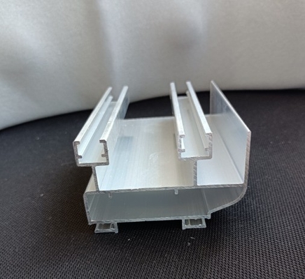 6063 Perfiles de aluminio con recubrimiento en polvo de grado gris para ventanas y puertas de Madagascar