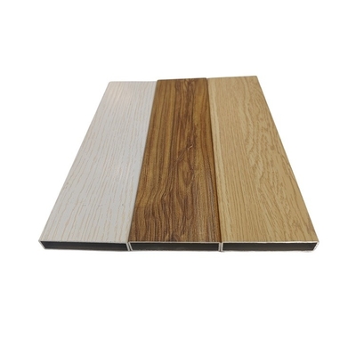 0.3 mm por encima del espesor Perfil de extrusión de aluminio de grano de madera para ventanas y puertas