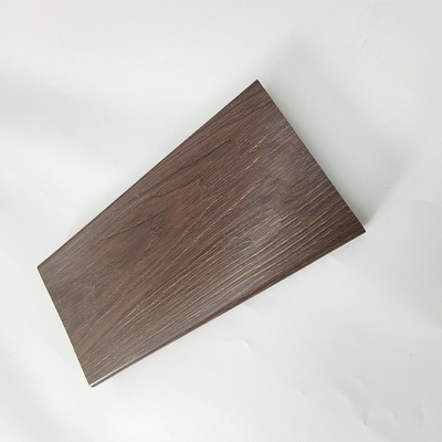 0.3 mm por encima del espesor Perfil de extrusión de aluminio de grano de madera para ventanas y puertas