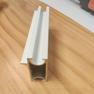Ventanas y puertas de perfil de aluminio personalizado para sus requisitos específicos
