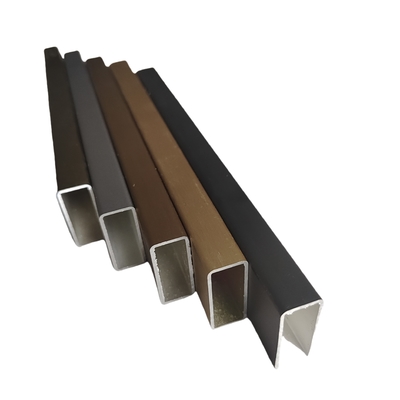 Fabricación de perfiles de extrusión de aluminio para decoraciones arquitectónicas recubiertas de PVDF
