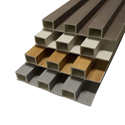 Revestimiento de pared corrugado de aleación de aluminio de color personalizado para la construcción sostenible